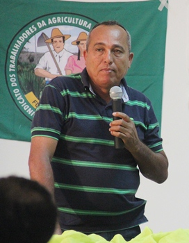 Urbano lamentou a ausência dos comerciantes.
