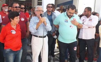 Militando juntos ha mais de duas décadas Emiliano disse que Cecilia é parte do Projeto de Lula, Wagner e Dilma.