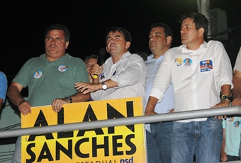 Almir está no segundo mandato e acredita na população barroquense para dar uma grande votação aos candidatos que ele apóia.