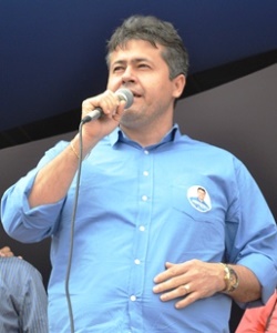 Alex que é vice prefeito de Coité garantiu que conhece os problemas do vizinho município de Retirolândia.