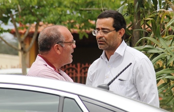 Prefeito George é do PSC disse que vota em Rui, mas não tem nada que identifique.