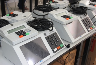 A partir de hoje (26) as urnas estão prontas, mas o sistema só permite o funcionamento 08h pontualmente do dia 5.
