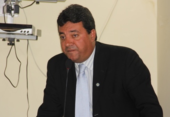 Hilário cobrou solução para o problema.