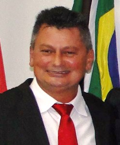 Ireno surpreendeu ao vencer a candidata apoiada pela prefeita Fátima e deputado Zé Nunes.
