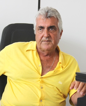 Roberto imaginou que o atraso da folha no mês de janeiro seria inevitável.