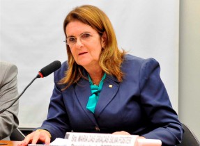 Maria-das-Graças-Foster
