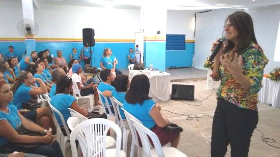 Edigleide Rabelo congressista, escritora e educadora.