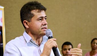 "Precisamos fazer por onde escoe para os pequenos e médios municípios segmentos como saúde, educação, segurança e infraestrutura”