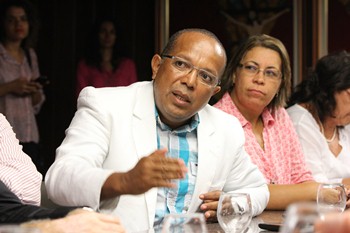 Suíca e a coordenadora geral do Sindlimp