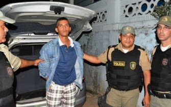 Assassino disse a PM que suspeitou que a namorada tivesse o traindo.