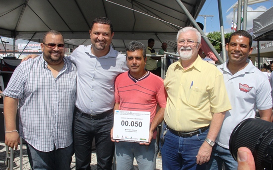 Diretoria do Consisal liderada pelo prefeito de Serrinha Osni cardoso comemora a 50ª