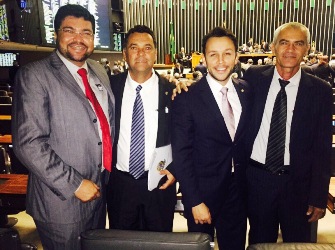 Da esquerda para a direita: Marcio Oliveira, vereador Jorge Martins, Mario Negromonte Jr e Adão