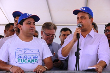 Rui Costa dentro de seu discurso disse que quer famílias vivendo com dignidade e não vai permitir pessoas baderneiras na comunidade.