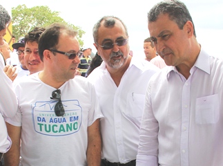 Wilson Dias, prefeito de Valente Ismael Ferreira e Rui Costa.