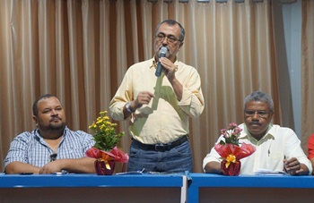 Prefeito de Valente Ismael Ferreira presente no Seminário.