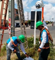 As câmeras poderão identificar possíveis suspeitos circulando pela cidade e distrito.