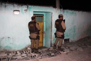 Residencia de "Aluado" onde supostamente teria acontecido os disparos, mas a hipótese de ter ocorrido fora e ele tentou entrar em casa.