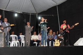 Banda Verbo Vivo cantou o louvor em Onça