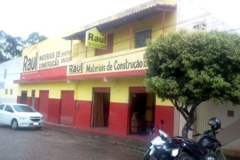 O empresário dirige esta loja próximo a BA 120. Foto: André Franco