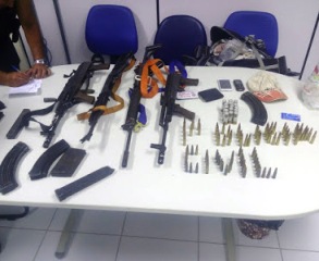 O delegado João Uzzum informou que as armas foram utilizadas em várias ações contra instituições financeiras a exemplo das ocorridas nas cidade de Ponto Novo