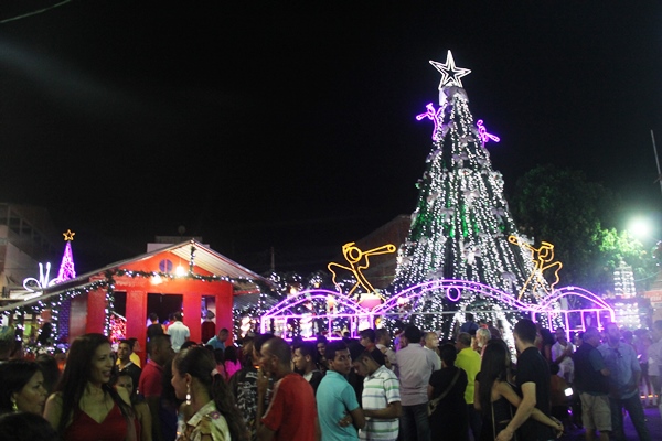 Ornamentação Natalina - Euclides da Cunha - Foto- Raimundo Mascarenhas (39)