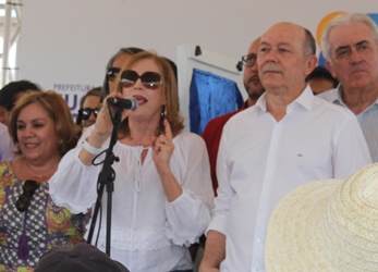 Fátima conta com o apoio do deputado federal e esposo José Nunes.
