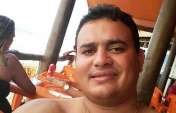 Segundo informações, Cris levou entre 4 a 5 tiros.
