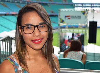 Estudante de Queimadas