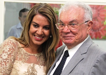 Doutro Plínio reconhece Edylene uma mulher atuante, comprometida, determinada e só depende dela para alcançar seus sonhos.
