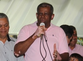 Nego Jai parece não preocupado com a quantidade de processos que vem respondendo.