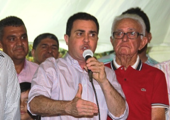 Tom Araújo fez ataques aos governos petistas me Coité, na Bahia e no Brasil.