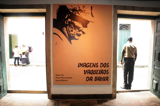 Abertura da Exposição" Imagens dos Vaqueiros da Bahia " realizada na galeria Solar Ferrão, localizada na rua Gregorio de Matos, Pelourinho, Centro Histórico, Salvador, Bahia. Foto: Josias Santos/IPAC, em 17/01/2014.