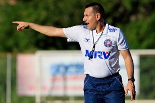 Doriva vai escalar time misto.