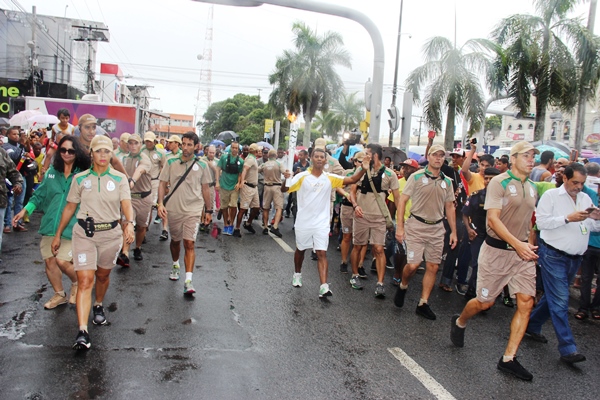 Tocha Olimpica em Feira de Santana (40)