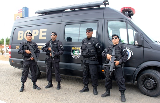 Resultado de imagem para policial baiano