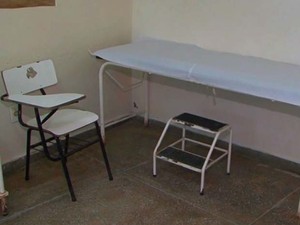 Consultório onde o bebê caiu