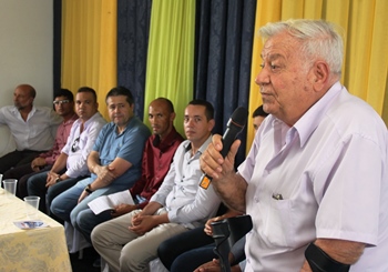 Padre Sandro disse que é muito importante convidar os ex para este projeto