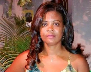 Mulher foi morta com bala perdida.