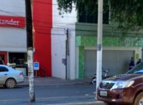 Há suspeita de que os criminosos fizeram reféns