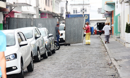 Rua Rui Barbosa onde fica as lojas de celulares será fechada totalmente e apenas saída de emergência | Foto: Raimundo Mascarenhas