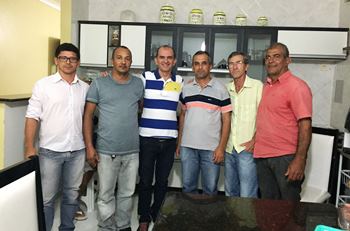 Celson (de vermelho) foi vice de Ney até 2012 e permanece firme no apoio