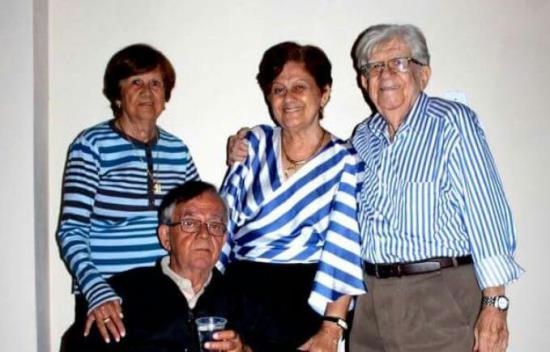 Último momento de Reinaldo com os irmãos, Ademar, Neide e Marlene foi no São João. Tem outra Nilza que não estava, Mora em Campo Formoso