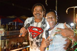 É o Tachan foi a grande atração da sexta-feira | Foto: Noticias de Santaluz