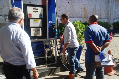 Proprietários de postos são penalizados com multas quando encontrado irregularidades
