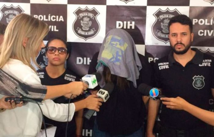 RTEmagicC_coletiva-suspeita-matar-filha.jpg