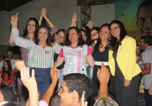 Val disse que vai se unir as mulheres para fazer uma grande campanha | Foto: Raimundo Mascarenhas