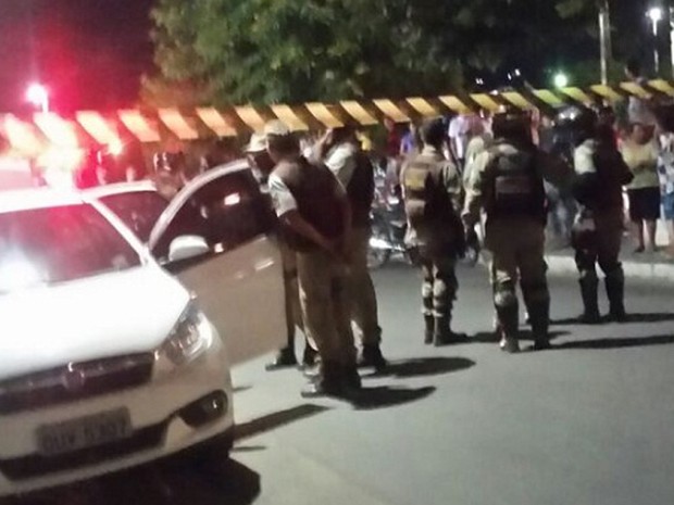 Homem e a filha de 13 anos são baleadas no sudoeste da Bahia