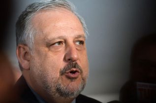 Ricardo Berzoini foi citado pelo ex-presidente da OAS, Léo Pinheiro