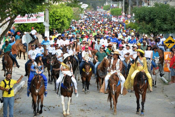 desfile vaquejada de serrinha - foto- Claudio Freire