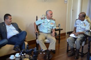 Tenente Coronel Gilson Paixão comandante do 16º BPM de Serrinha também esteve presente